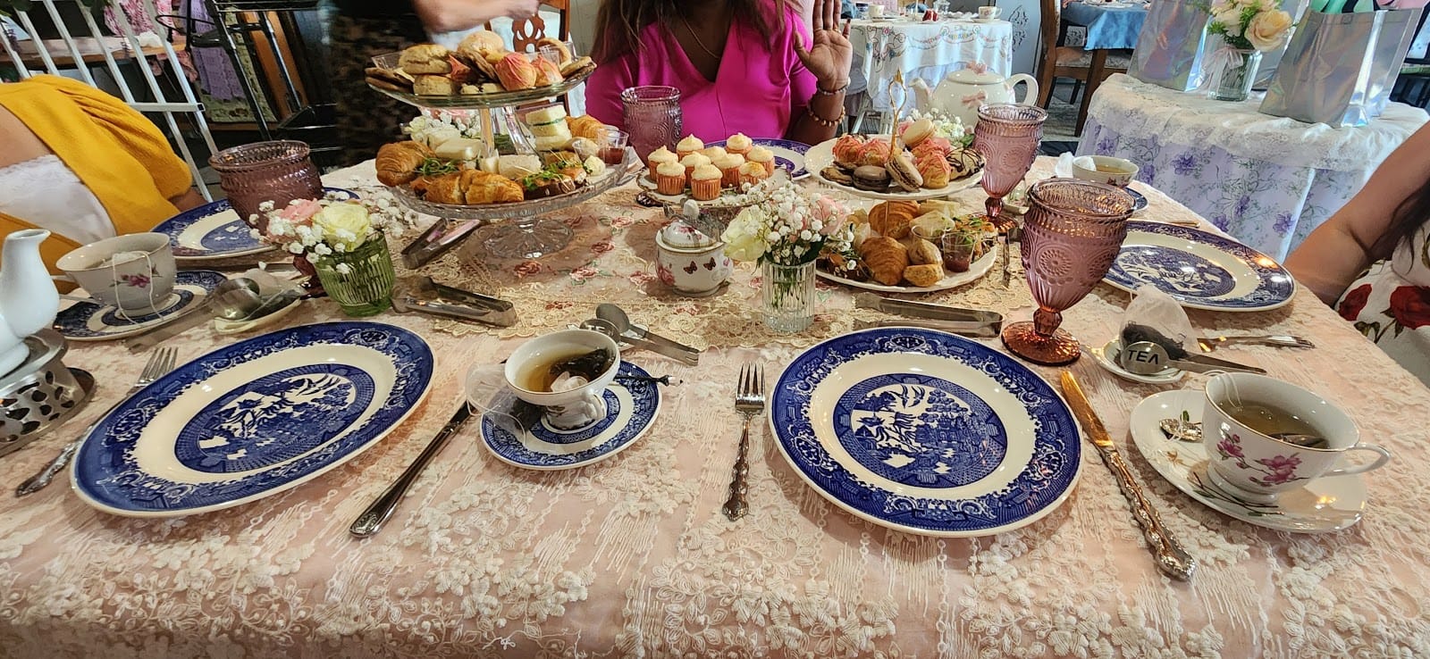 Gifted Boutique Garden & Tea / Downtown Vintage Teacups