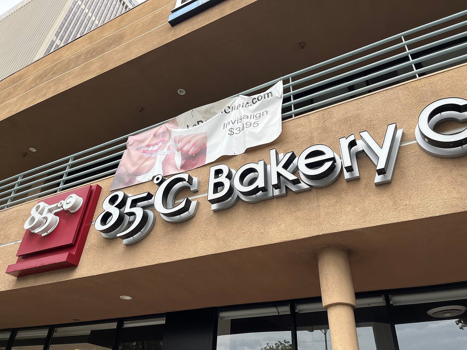 85°C Bakery Cafe-Koreatown photo 4