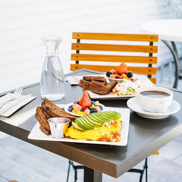 Larchmont Bungalow Cafe photo 9