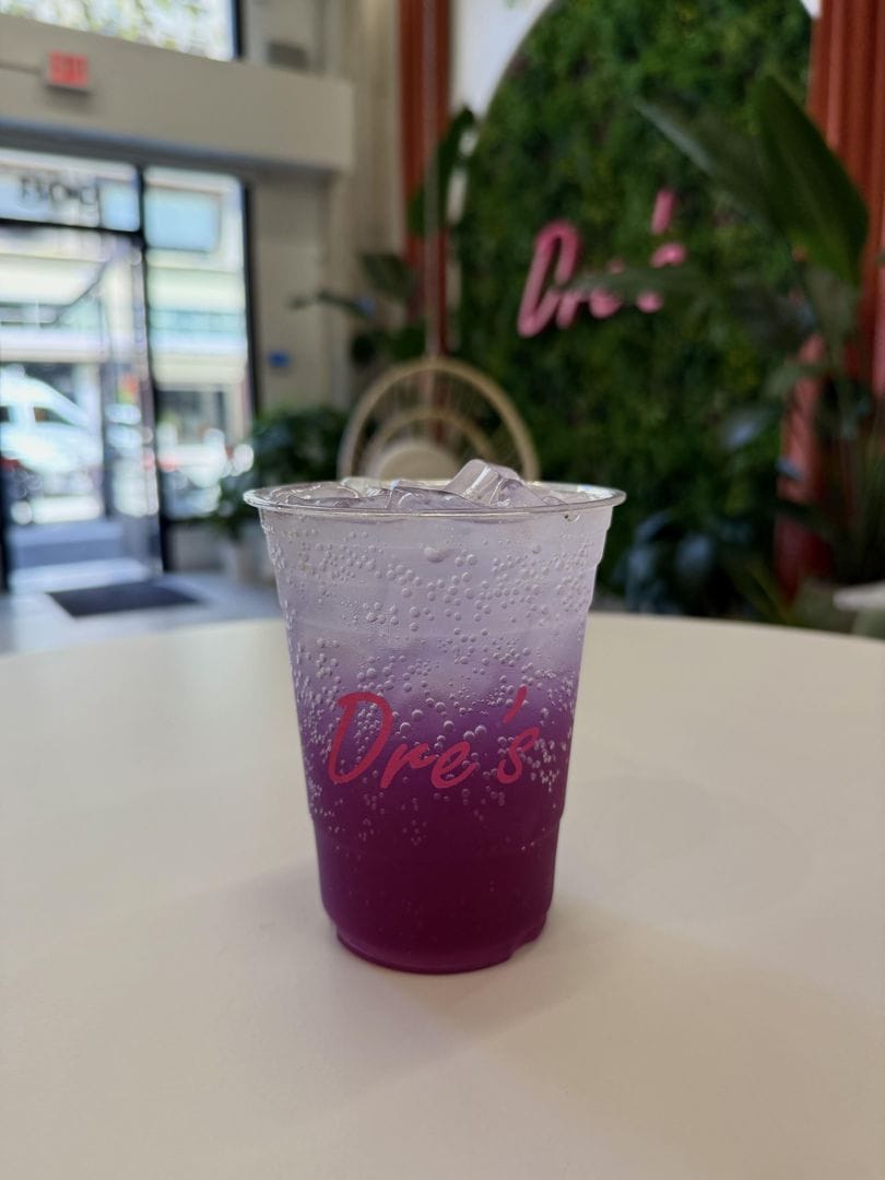 Dre's Cafe photo 4