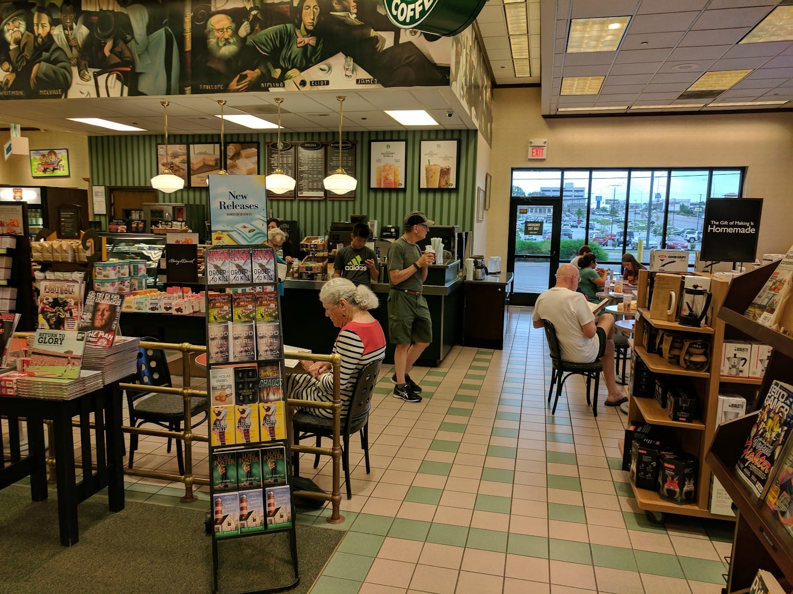Barnes & Noble