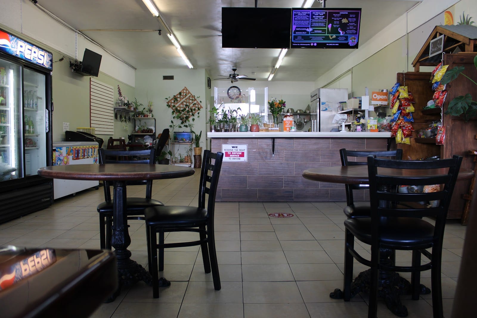 562 cherry cafe