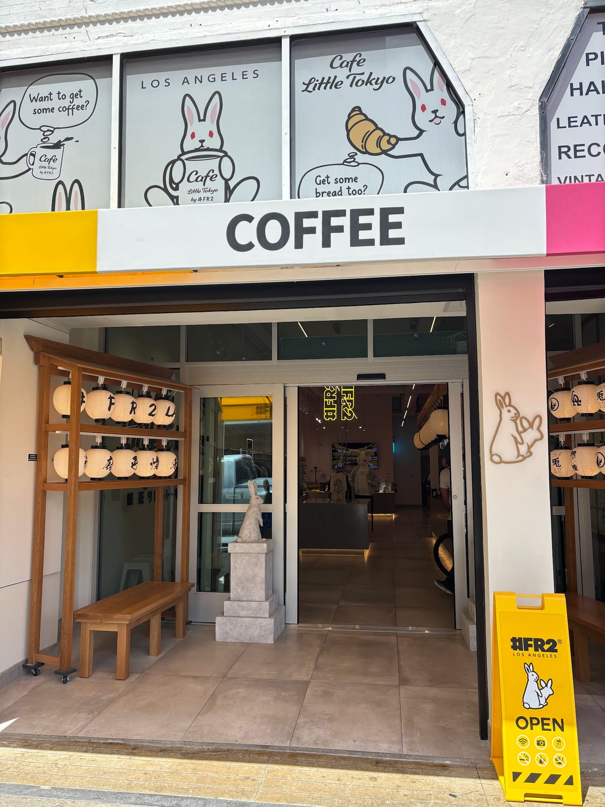 Cafe Little Tokyo by #FR2