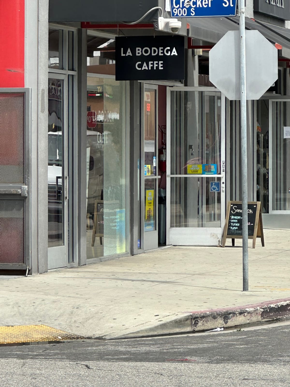 La Bodega caffe