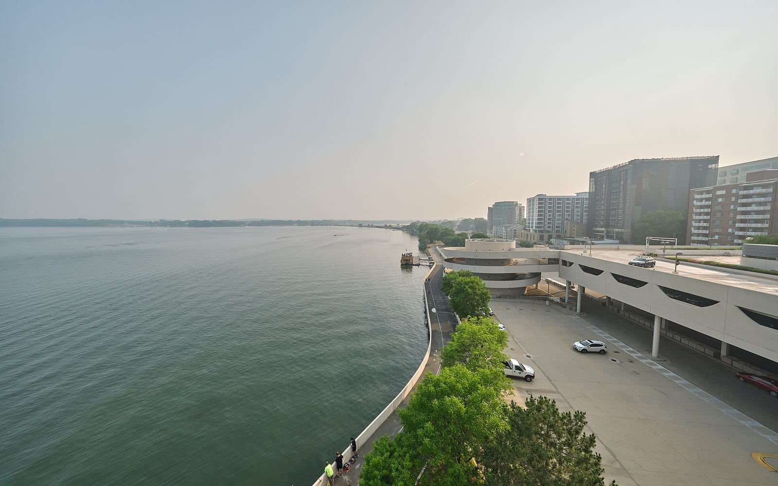 Lake Vista Cafe photo 3