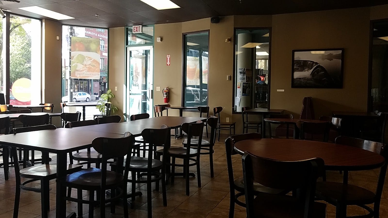 The Bridge Cafe on Elm