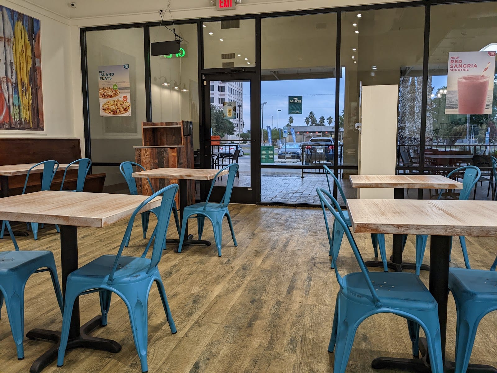 Tropical Smoothie Cafe