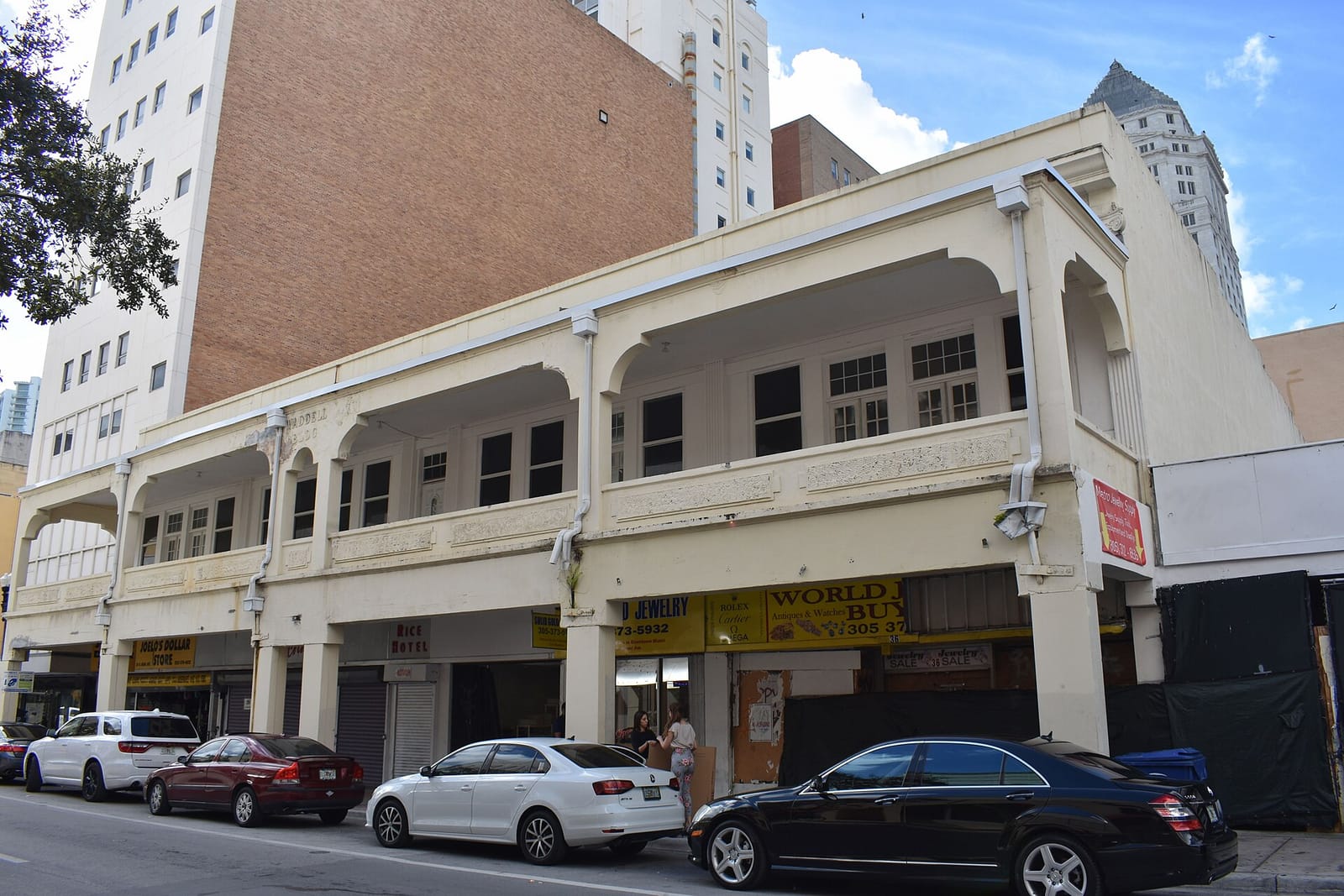 Sagrada Market and Cafe photo 2