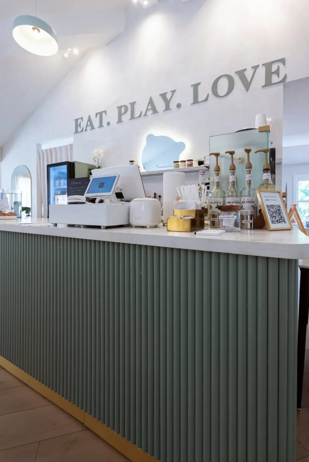 LouLou Café & Coworking Space photo 7