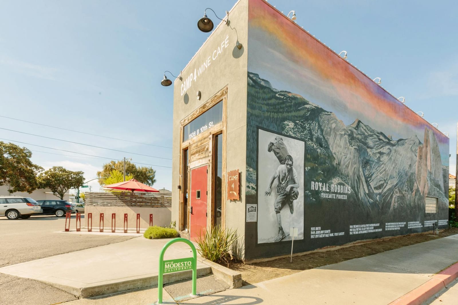 Modesto Cafe photo 4
