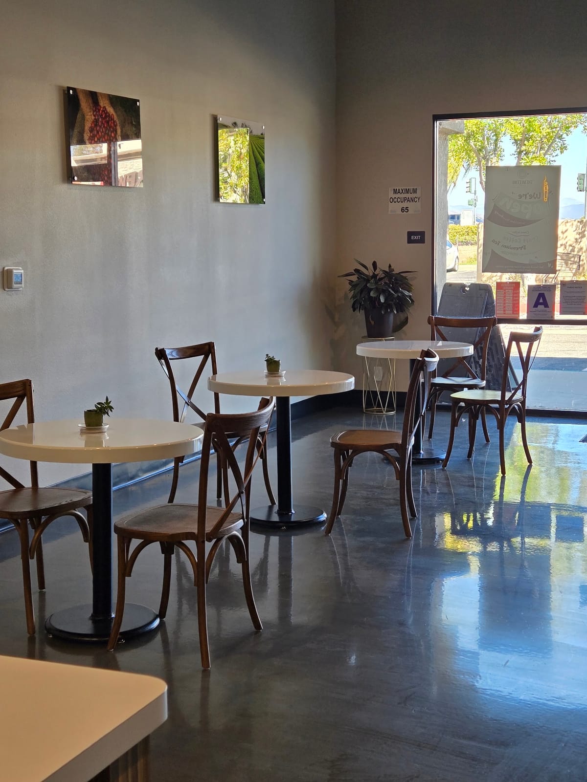 The Meeting Spot & Cafe