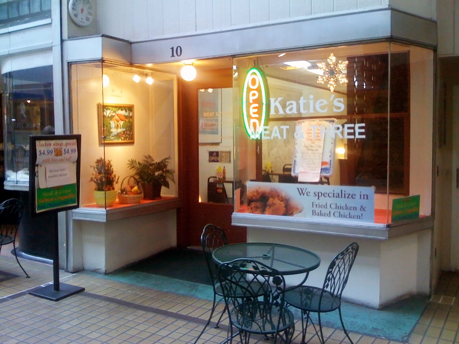 Cafe at Bobby photo 4
