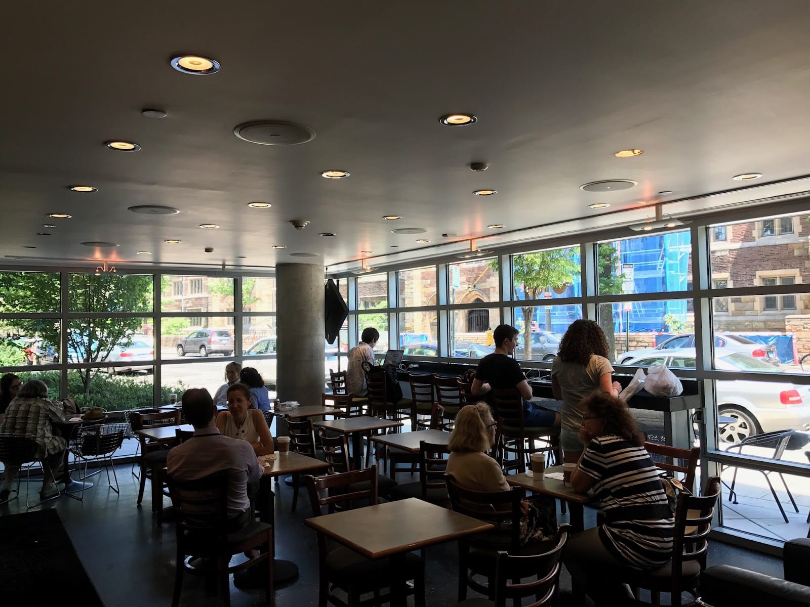 Willoughby's Coffee & Tea
