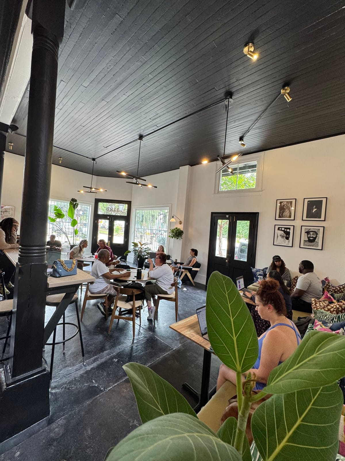 St. Noir Café photo 8