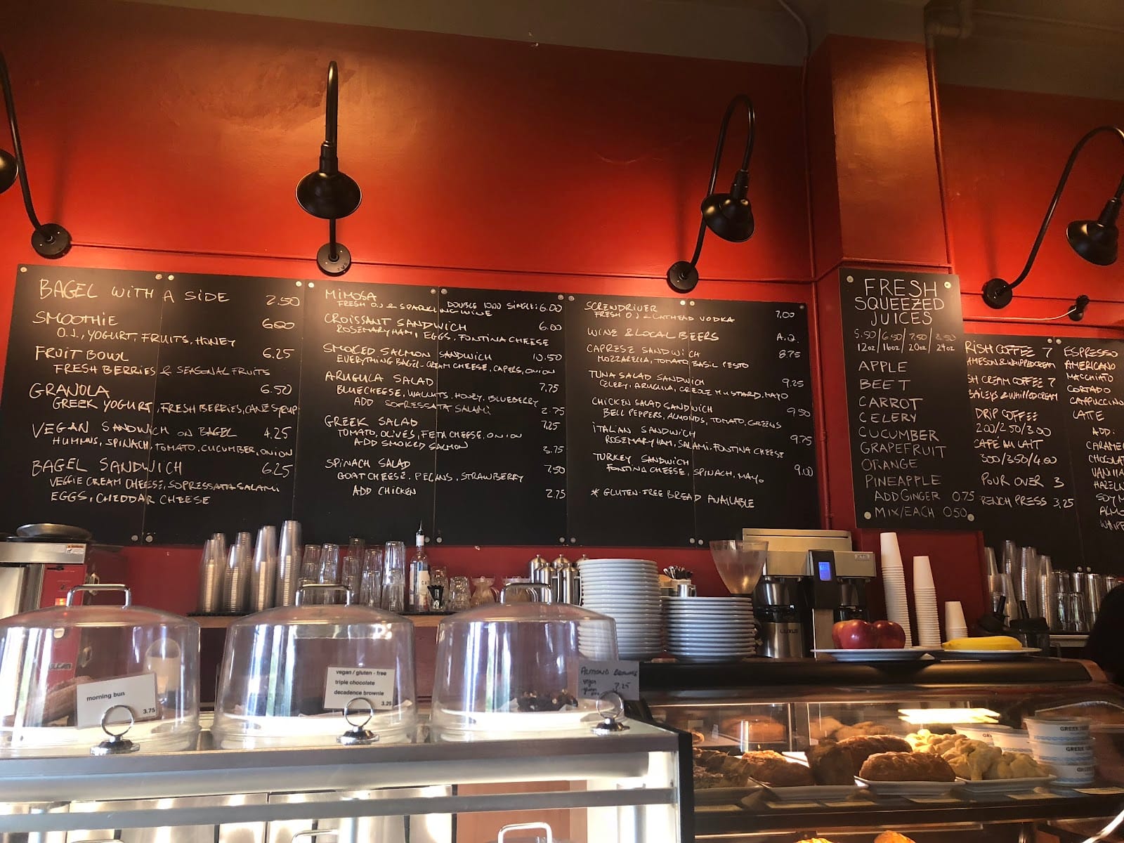 avenue cafe