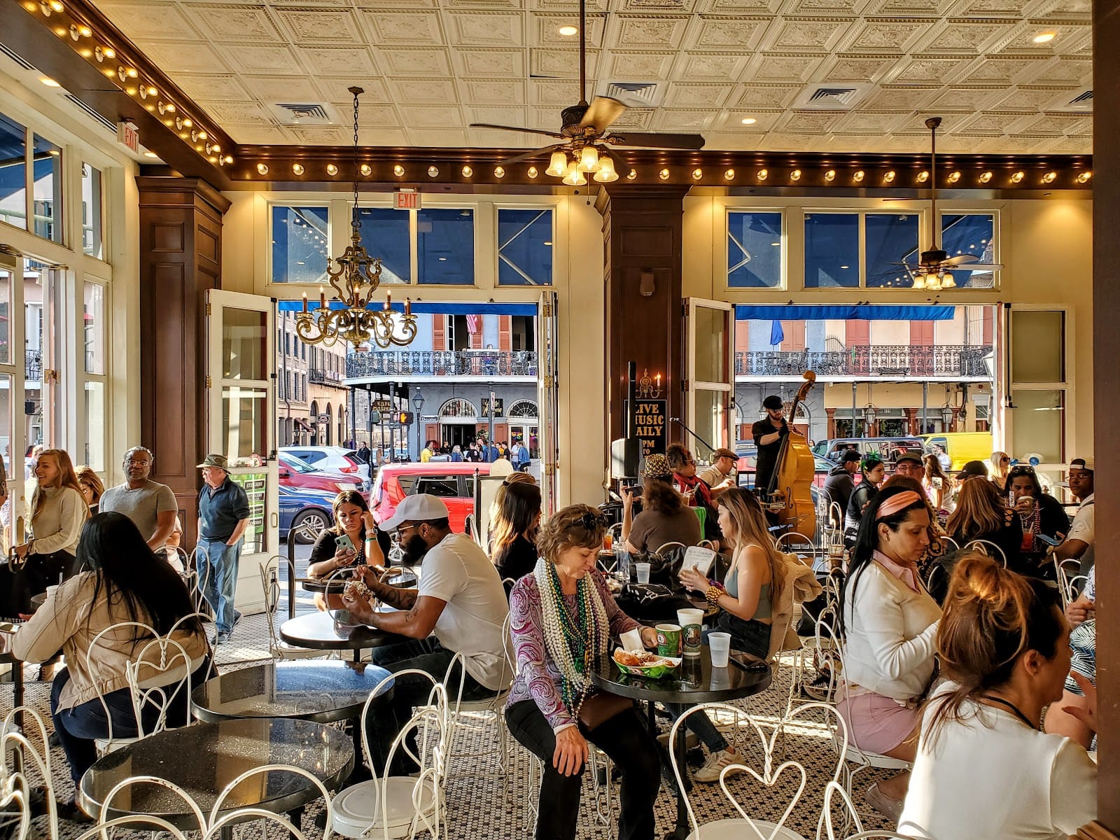 Cafe Beignet, Decatur Street