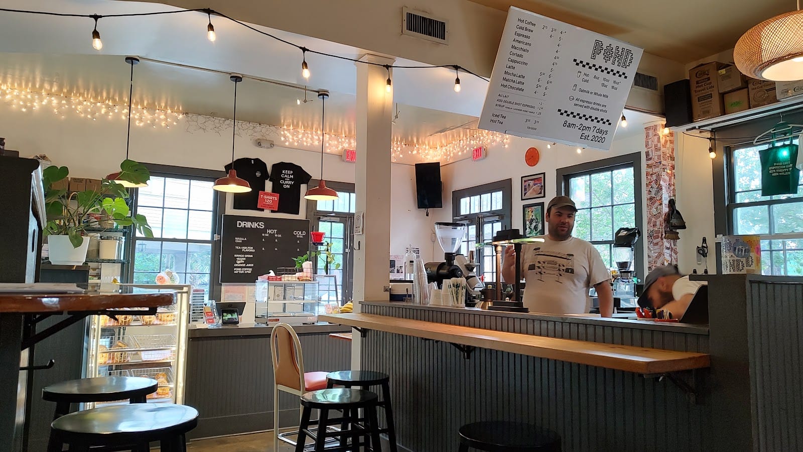 Small Mart Cafe