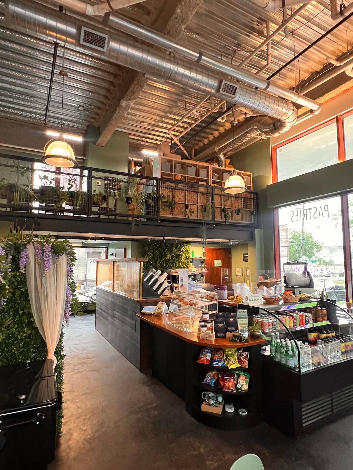 Fern & Fossil Café