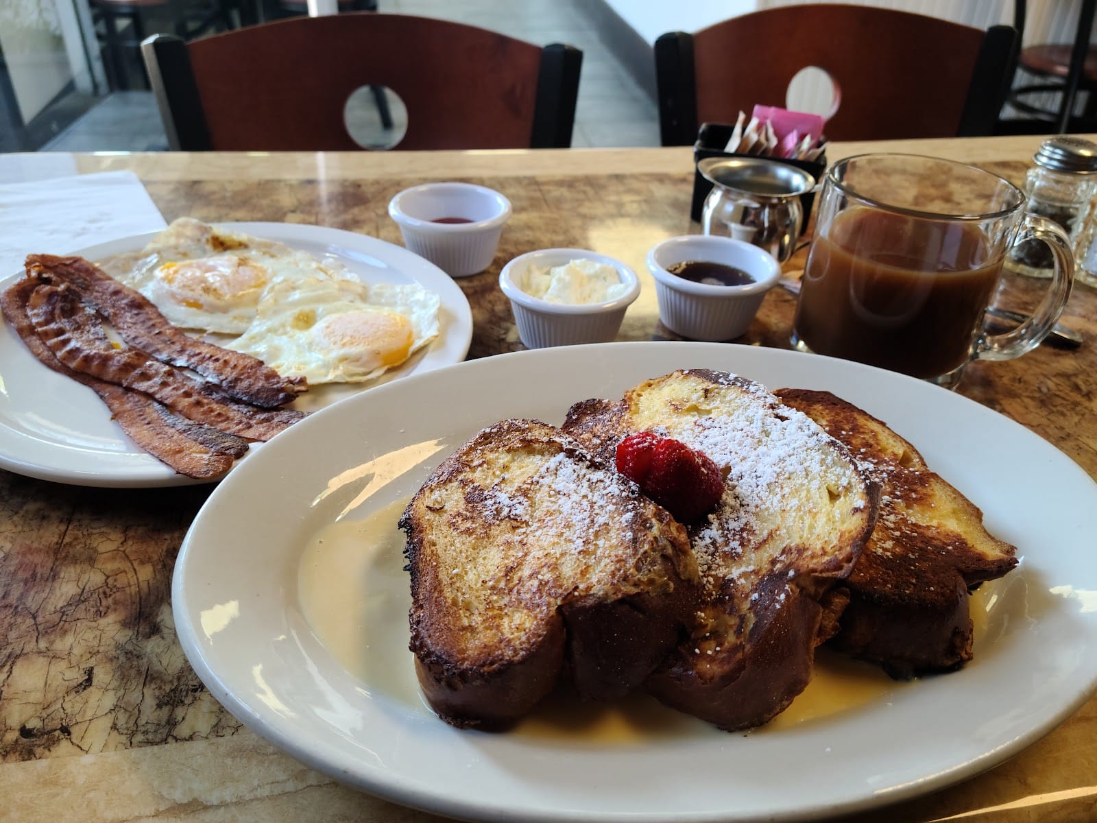 Cholula Grill & Cafe