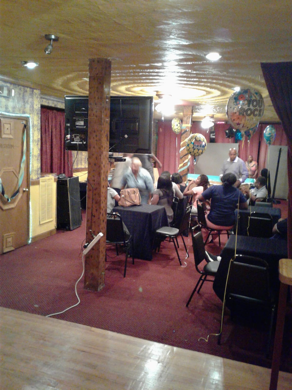 The Cage Kids Cafe