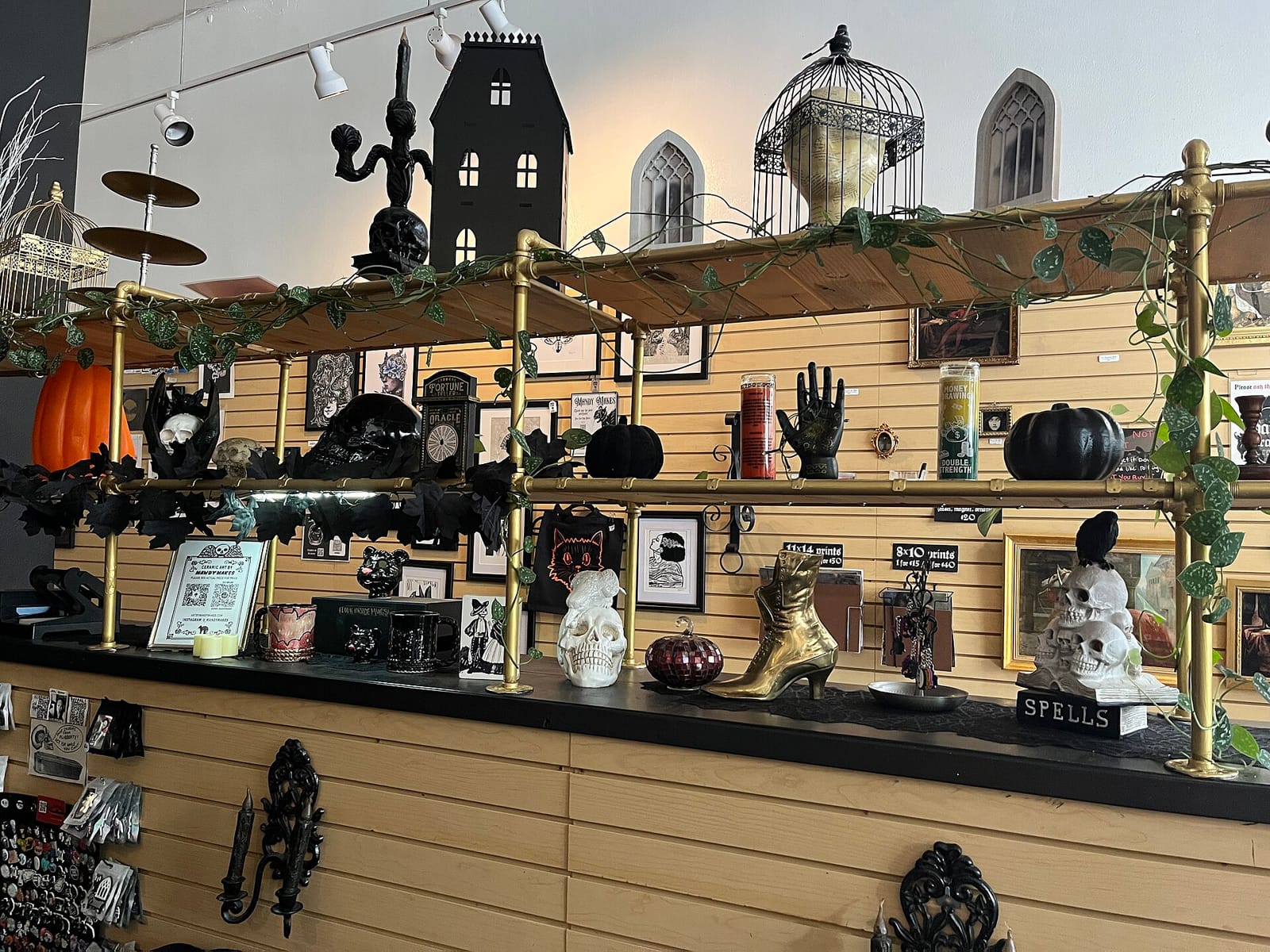Memento Mori Cafe photo 4