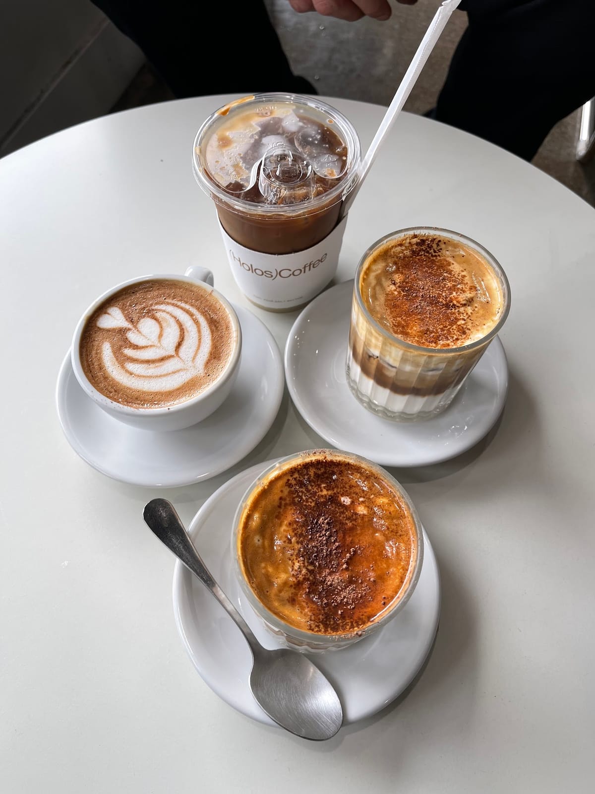 Holos Coffee