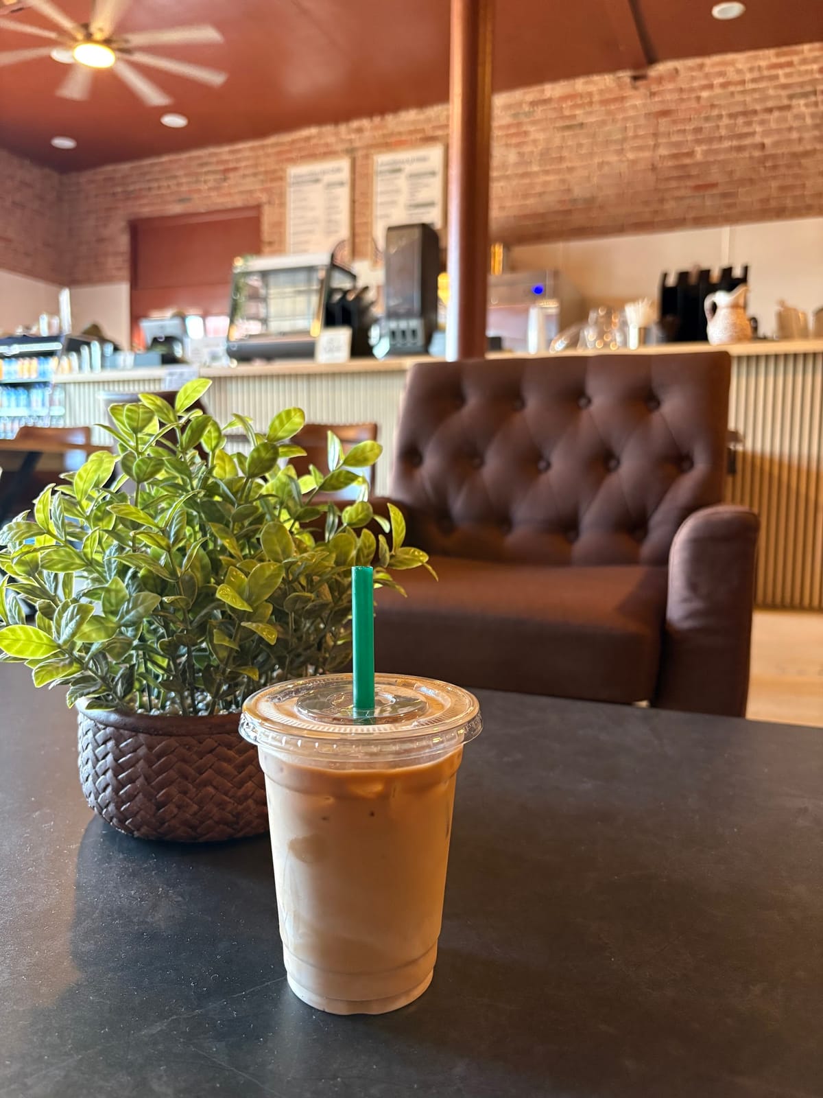 Enoon Café