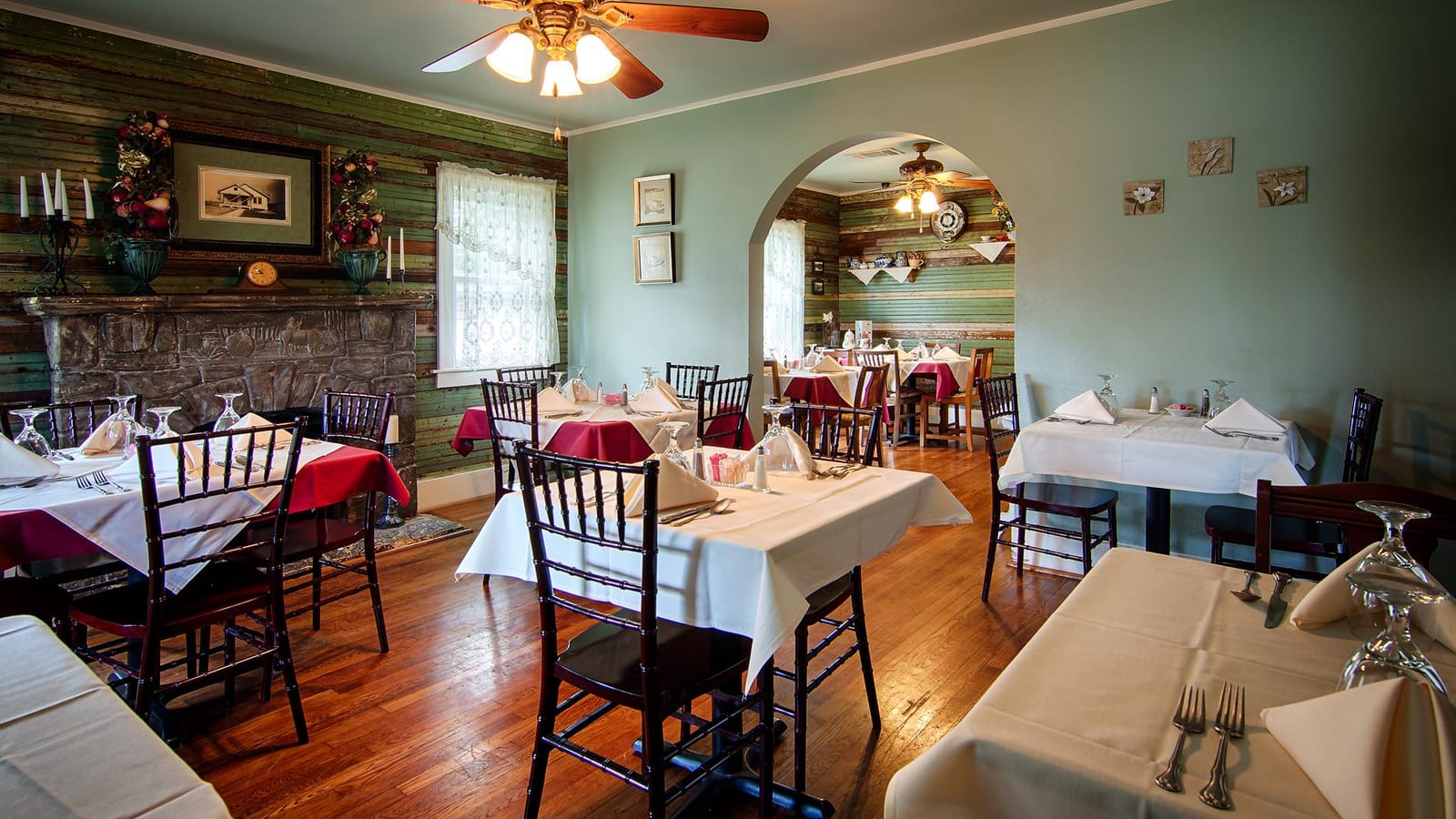 Pine Street Cafe at Silver Sycamore photo 2