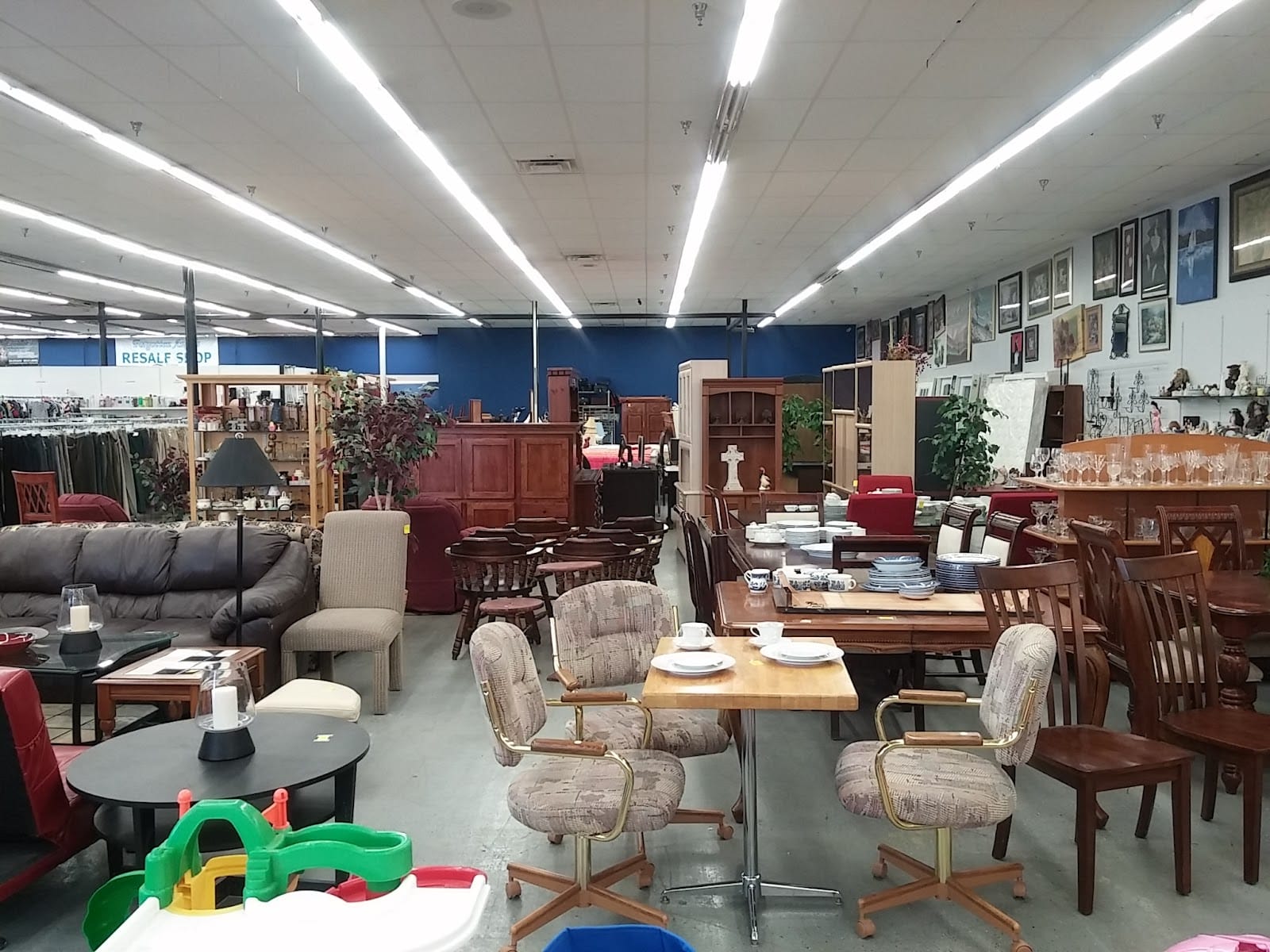 Forgotten Angels Resale Shop