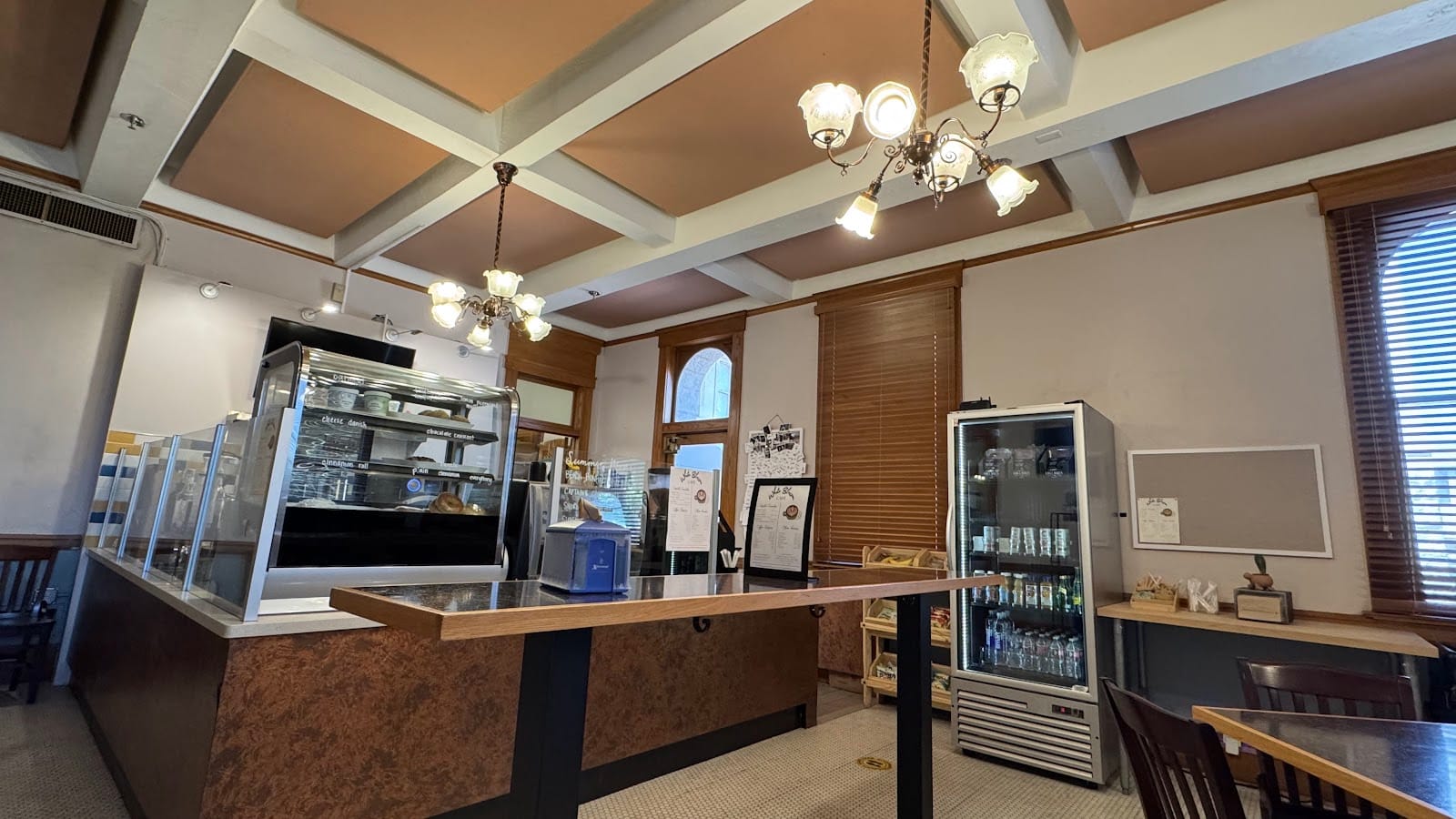White Blossom Cafe