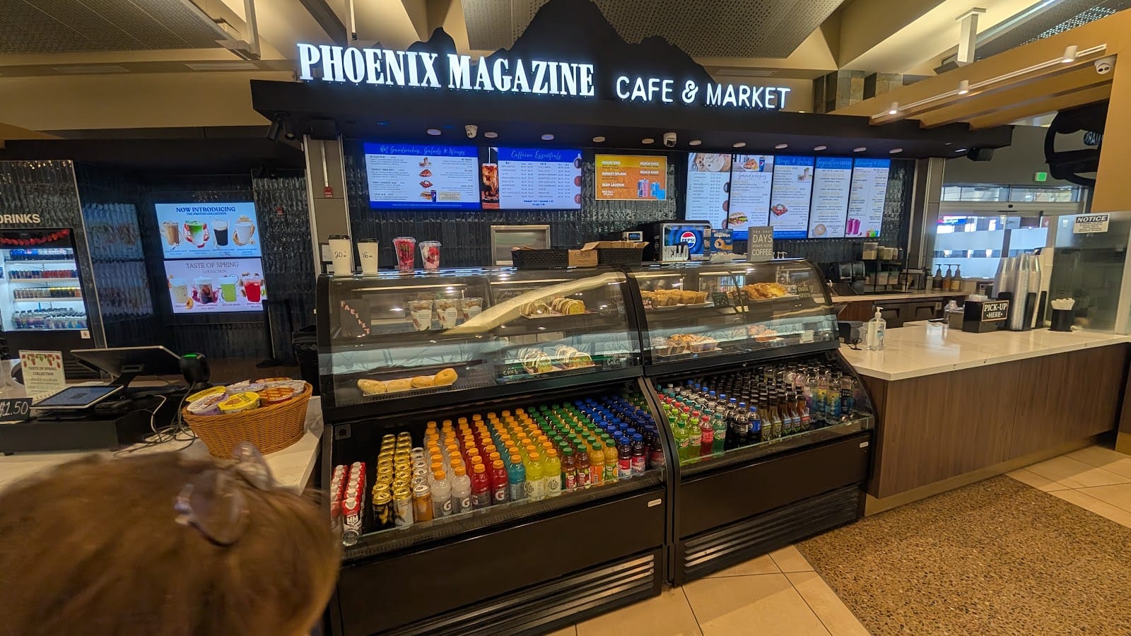 Phoenix Magazine Cafe & Market