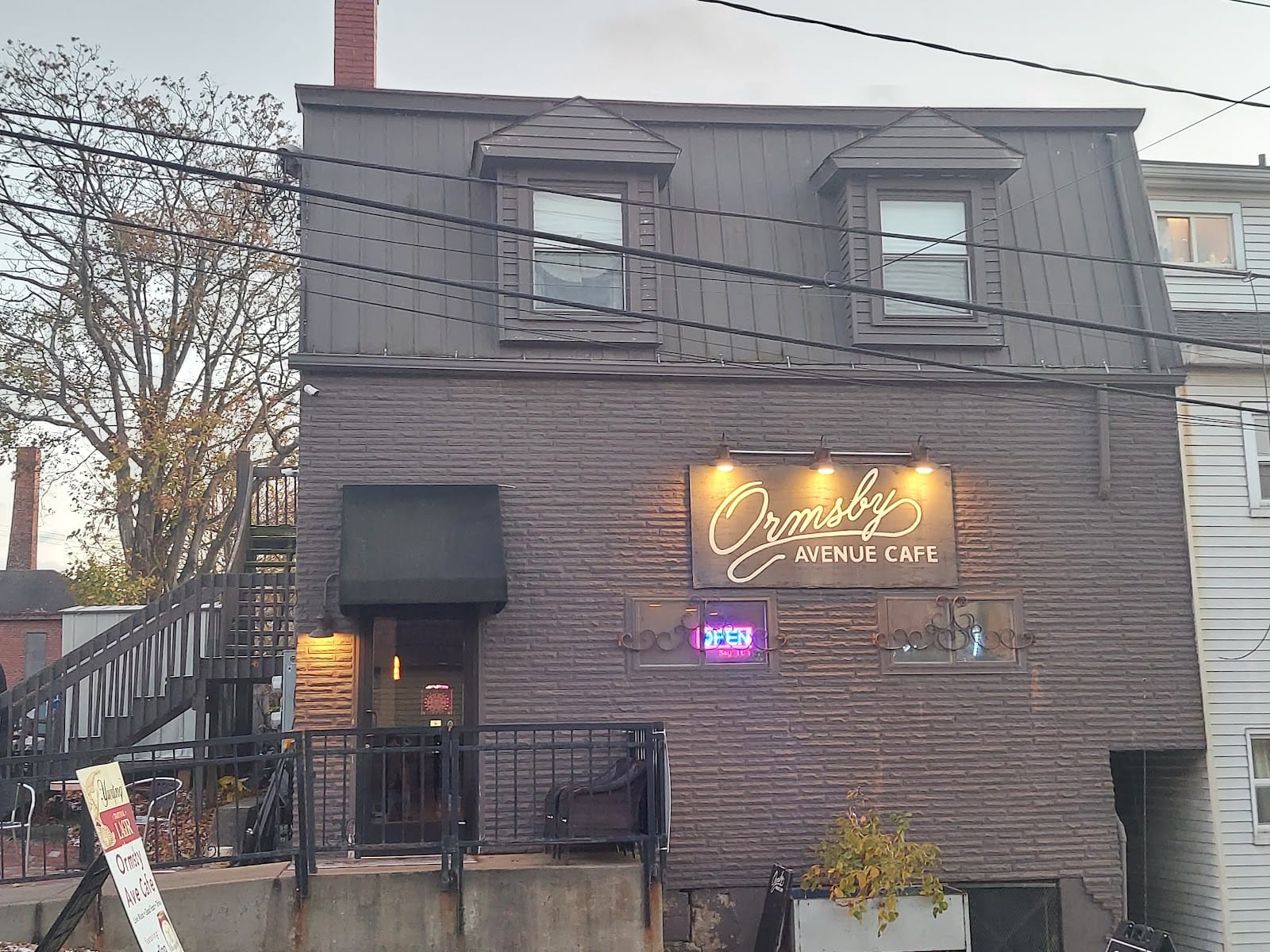 Ormsby Avenue Cafe