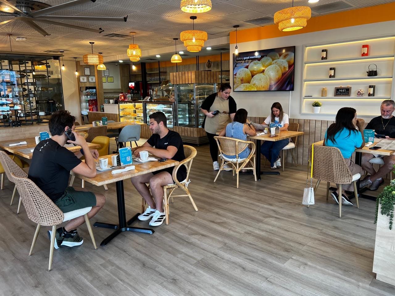 Floré Café & Kitchen