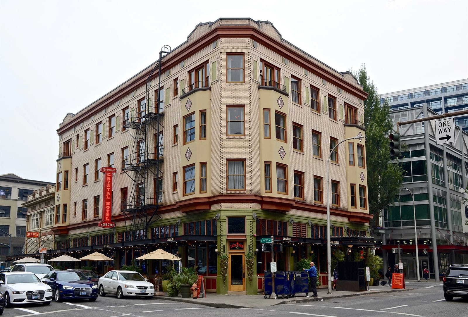 Honey Pearl Cafe PDX photo 3