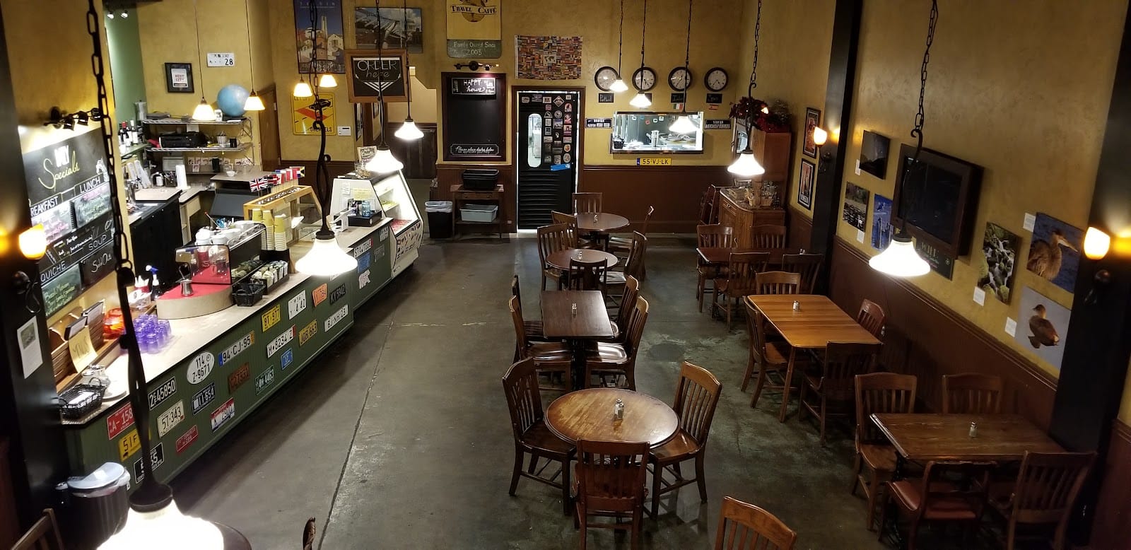 Costello's Cafe and Bakery