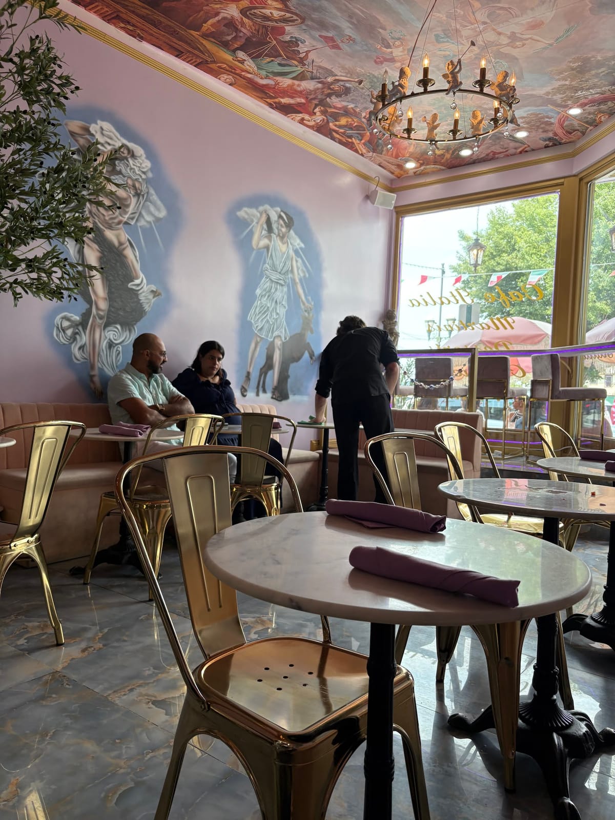 Cafe Italia
