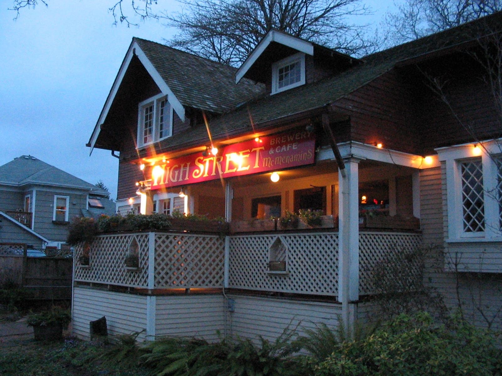 Moke's Coffee & Kitchen photo 3