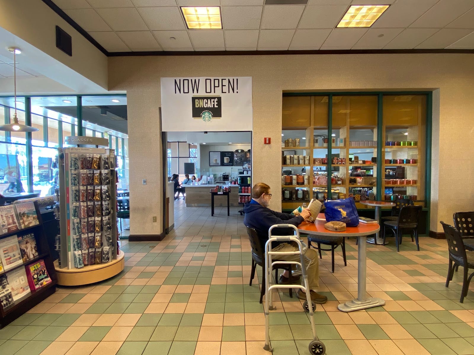 Barnes & Noble