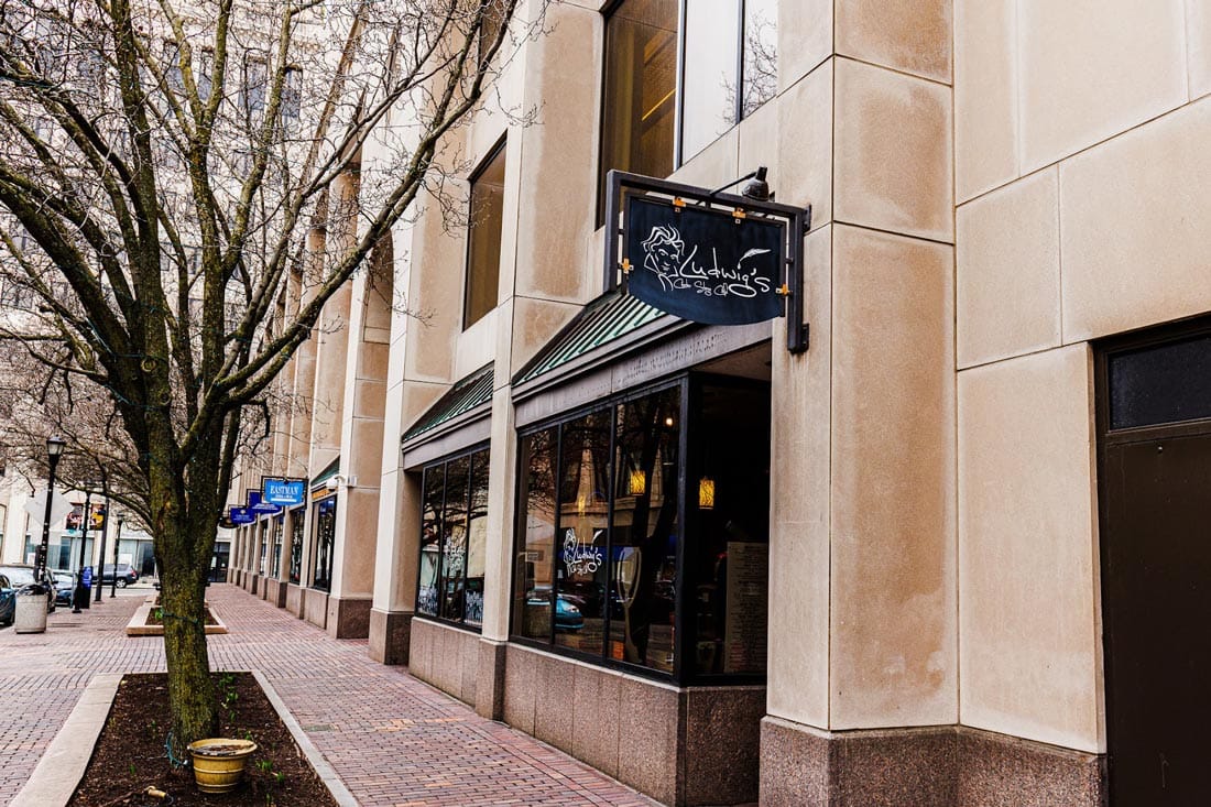 Ludwig's Center Stage Cafe photo 2