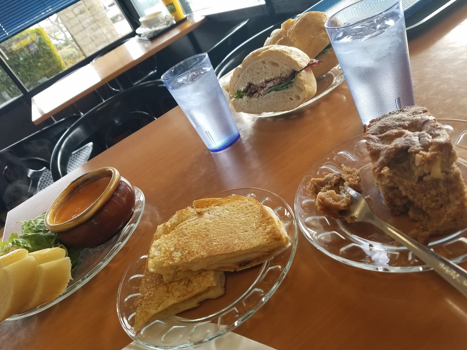 La Bou Bakery & Cafe
