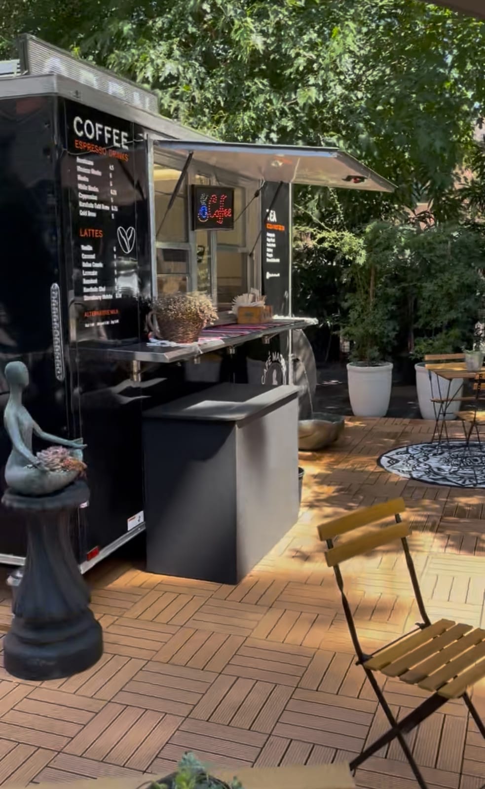 Cafe Madre