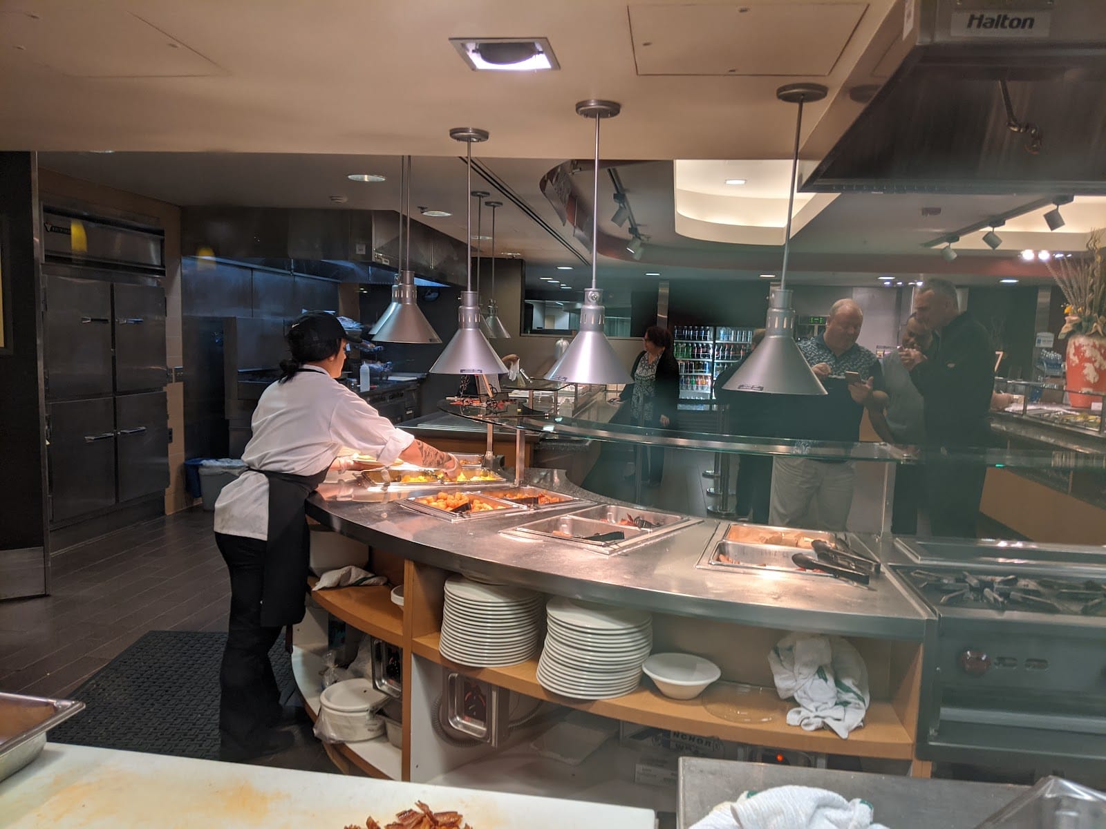 Lincoln Plaza Cafe (CalPERS)