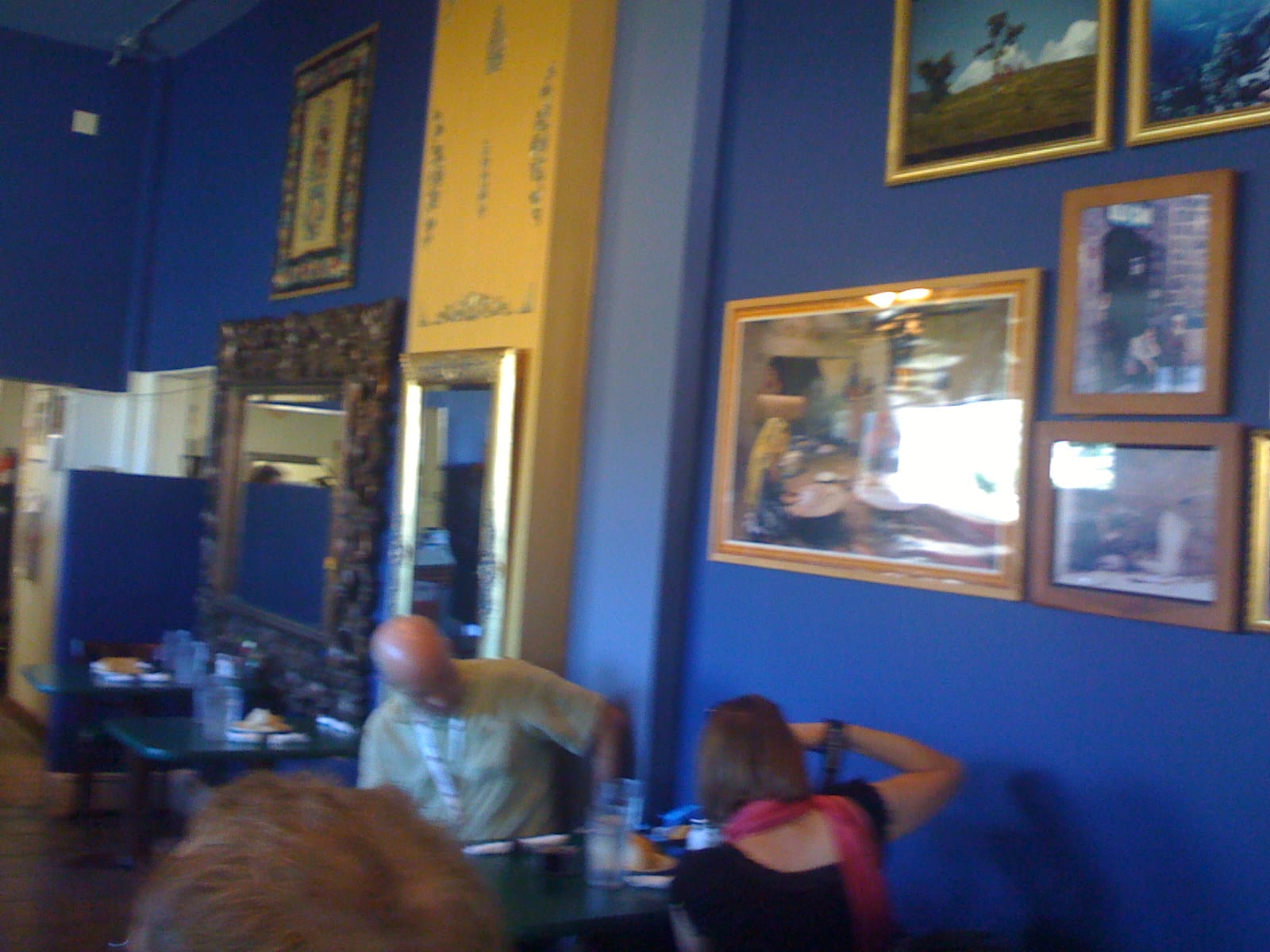 600 Cafe photo 2