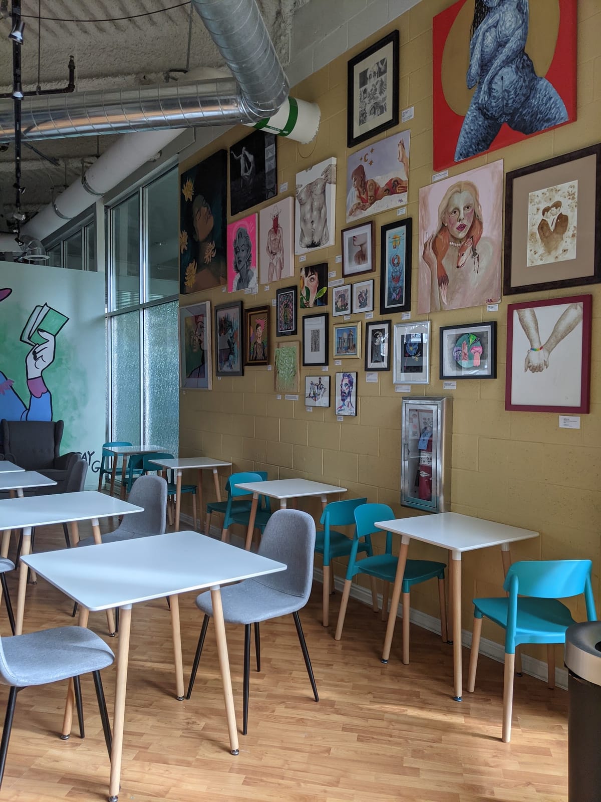 Under the Umbrella Bookstore and Cafe