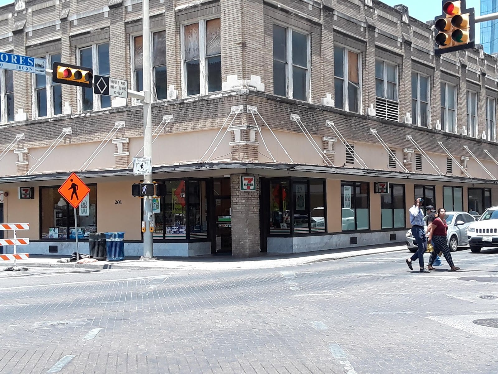 7-Eleven