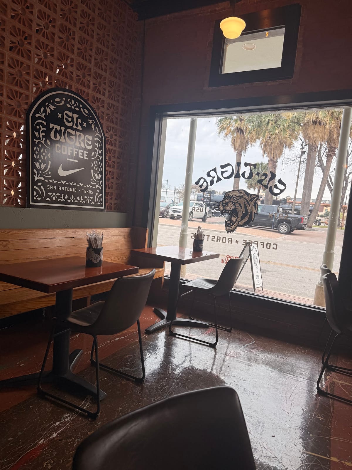 El Tigre Coffee Roasters