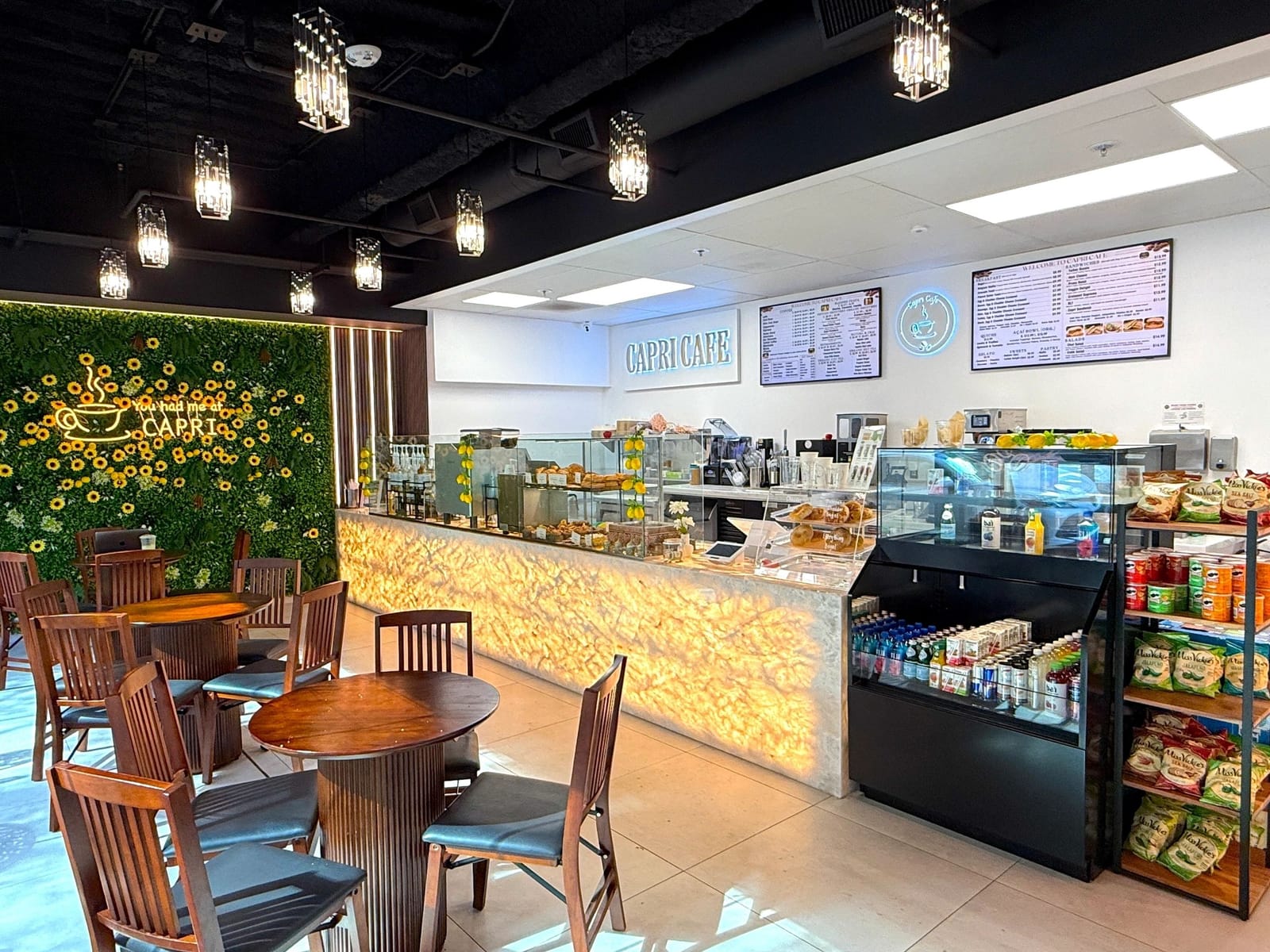 Capri Cafe photo 2
