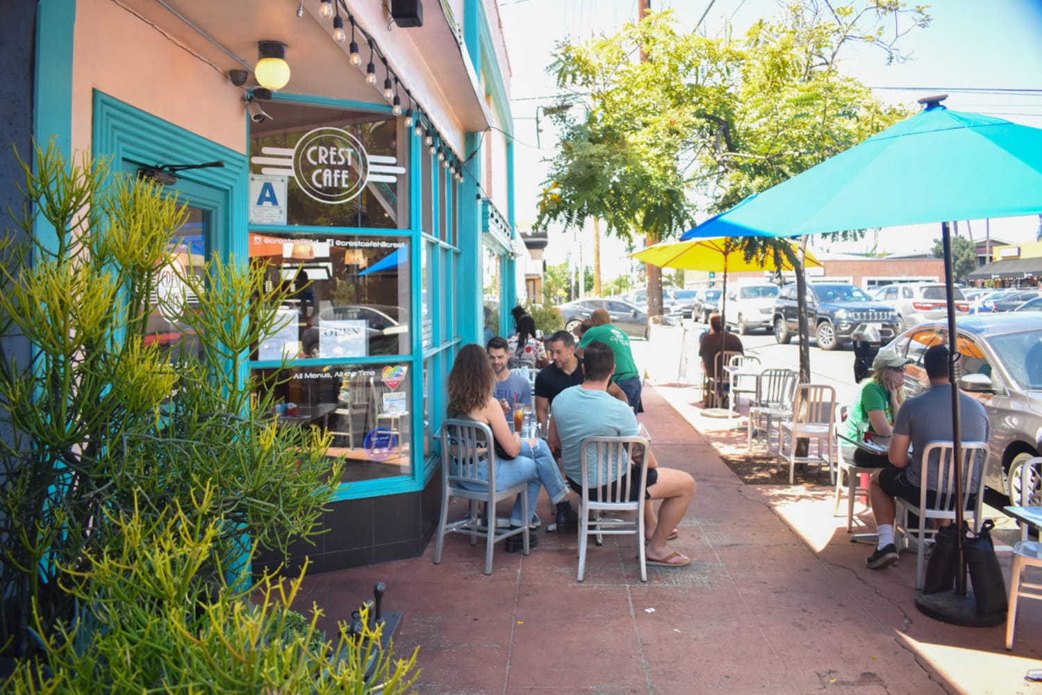 Crest Cafe
