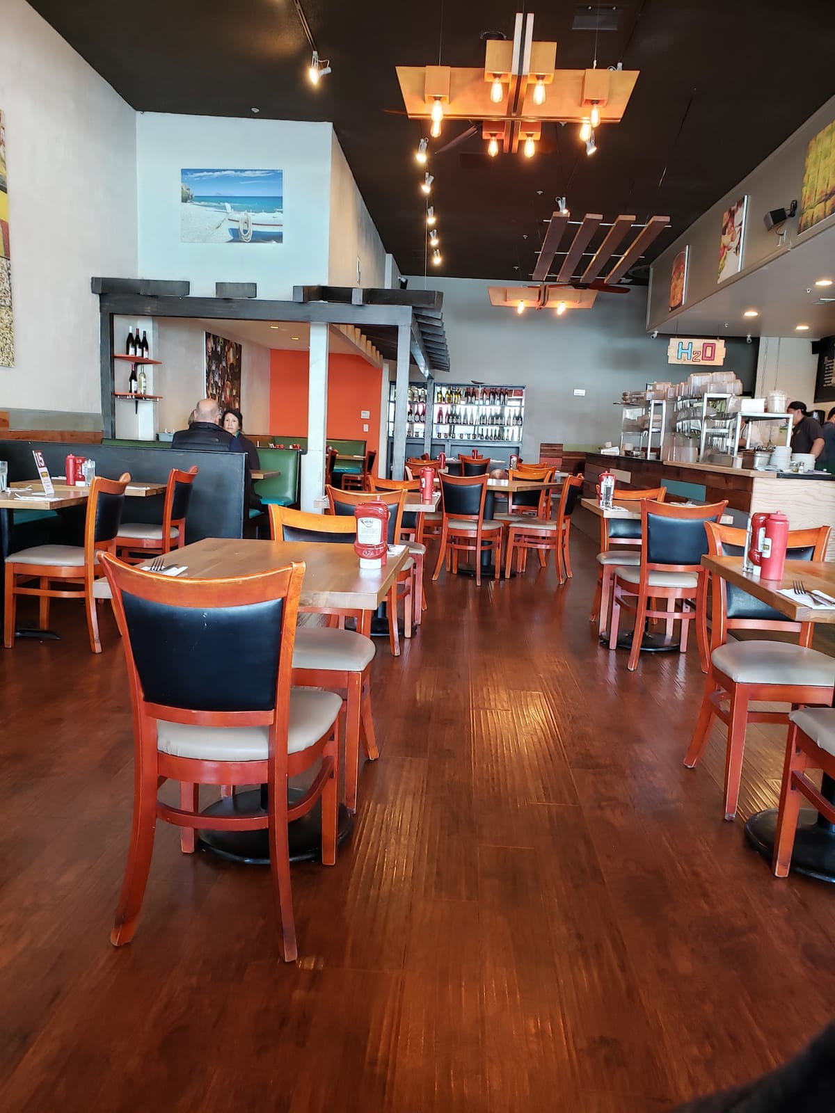Hummus Mediterranean Kitchen