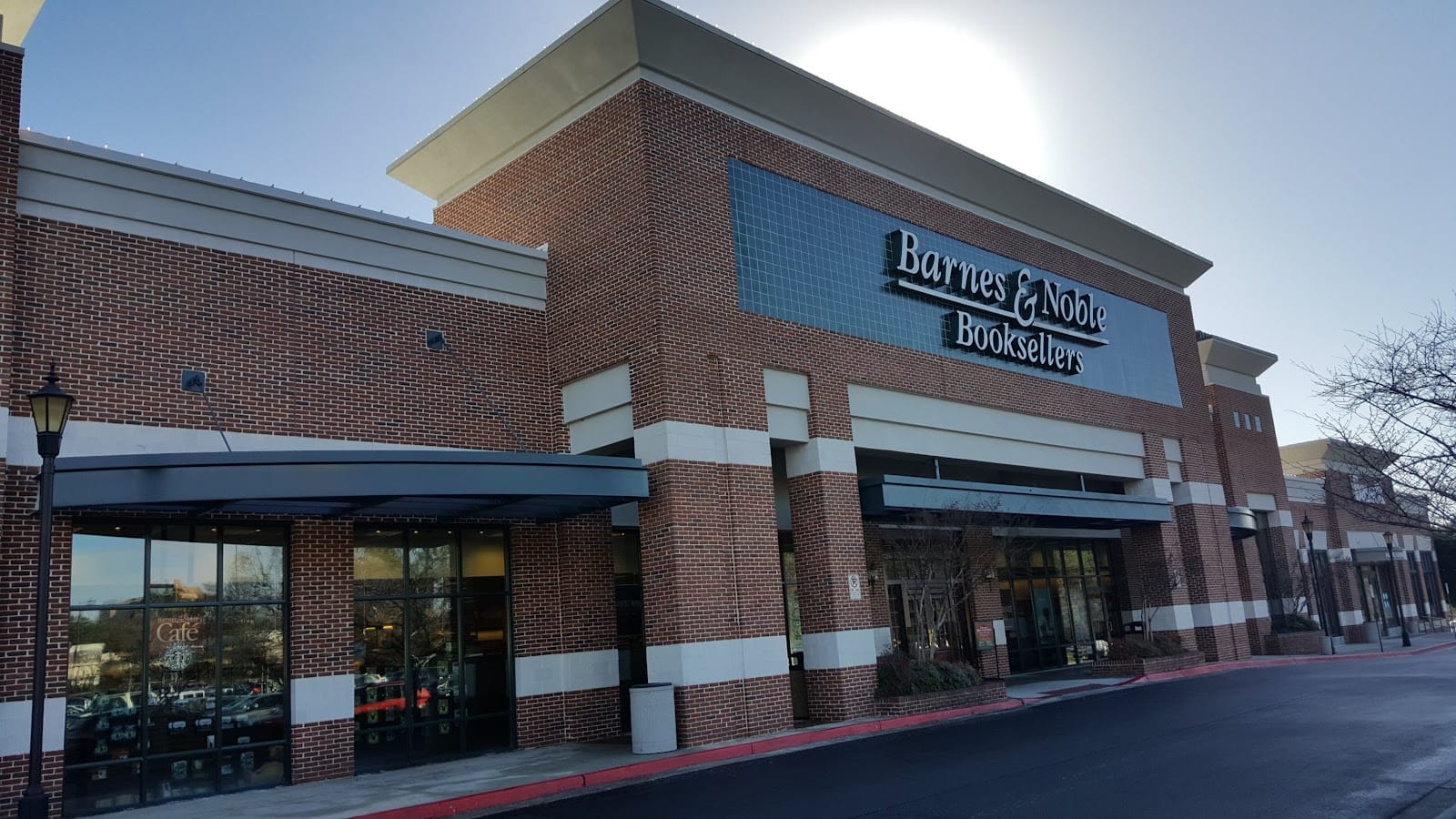 Barnes & Noble